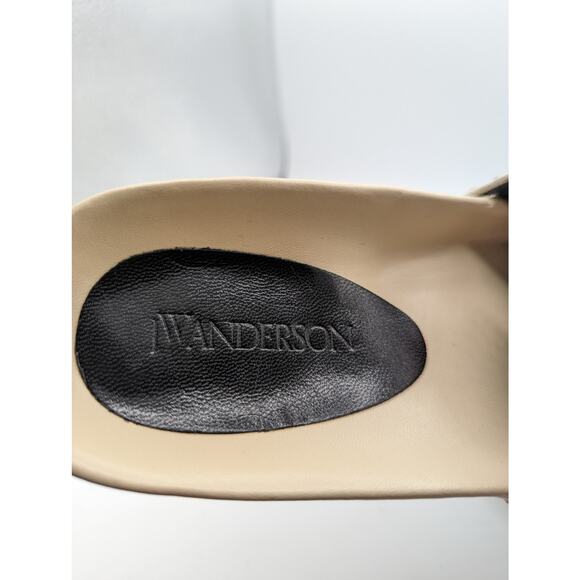 JW Anderson Suede Crystal Embellished Slides Beige Flat Sandals 38 US 7.5 NIB - Picture 3 of 13